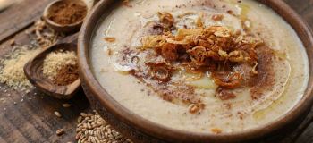 طرز تهیه هریسه گندم خانگی؛ راز پخت یک غذای نرم و خوش طعم