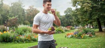 بهترین زمان مصرف انگور برای لاغری و کاهش وزن چه موقع است