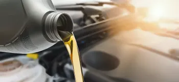 راهنمای جامع انتخاب بهترین روغن موتور برای کوییک + جدول مقایسه برندهای معتبر