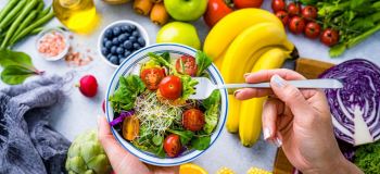 رژیم غذایی بسیار کم چرب؛ هر آنچه باید از علم تا عمل درباره این رژیم بدانید !
