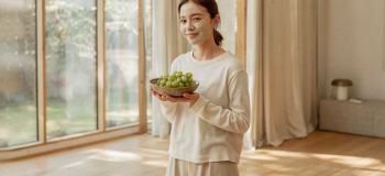 ۱۰ ماسک انگور فوق العاده برای جوان سازی پوست و رفع چین و چروک