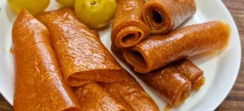 تهیه لواشک آلو زرد خانگی و طبیعی / لواشک با طعمی واقعی