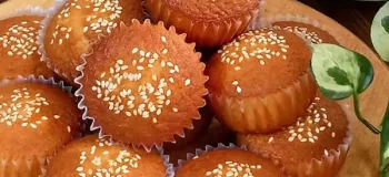 طرز تهیه کیک یزدی با این رسپی ۳ سوته کاپ کیک بازاری درست کن!