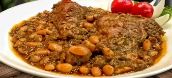 این خورشت غوغا میکنه ترکیب لوبیا سفید و سبزی طعمی میده که شگفت زده میشی!