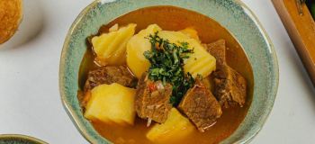 سفر به گذشته های دور با طرز تهیه قورما شورباسی تبریزی؛ یک کاسه عطر و اصالت آذربایجان