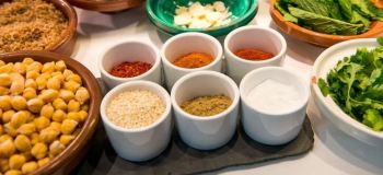 بهترین ادویه فلافل چیست؟ ترکیب ادویه فلافل آبادانی و خانگی + طرز تهیه مرحله به مرحله