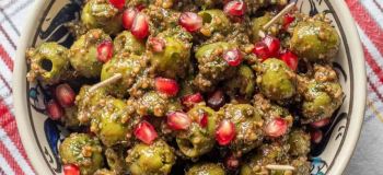 خواص زیتون پرورده؛ از یک چاشنی خوشمزه تا منبعی از چربی های مفید و آنتی اکسیدان ها