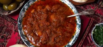طرز تهیه واویشکا بادمجان با گوشت چرخ کرده؛ غذای جاافتاده و خوش عطر شمالی