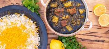 طرز تهیه خورشت کرفس مجلسی؛ راز خورشتی خوش رنگ، جاافتاده و خوش عطر با طعم بی نظیر