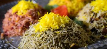 طرز تهیه پلوی سه رنگ با تن ماهی به روش سنتی؛ پلویی خوشمزه، رنگارنگ و مجلسی