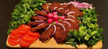 طرز تهیه شامی کباب جهرمی؛ غذای سنتی و خوشمزه فارس با عطر ادویه های محلی