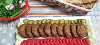 طرز تهیه کتلت بادمجان ترد و طلایی | غذای گیاهی ساده ولی فوق العاده خوشمزه!