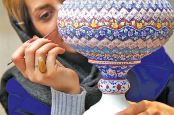 آشنایی با هنر میناکاری / زیبایی و هنر در هم آمیخته