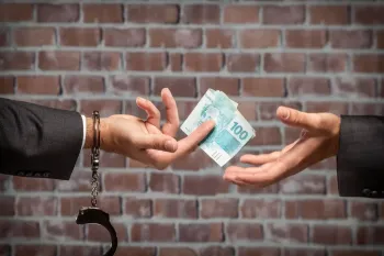مجازات جرم کارچاق‌ کنی چیست ؟