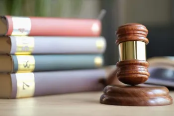 تفاوت تعویق و تعلیق در اجرای مجازات در قانون مجازات اسلامی