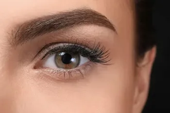 کاشت ابرو روی تاتو / روشی برای ابروهای طبیعی و پرپشت