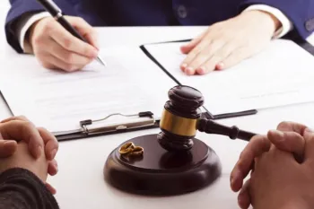 مجازات تهمت زدن به همسر و نحوه شکایت از آن