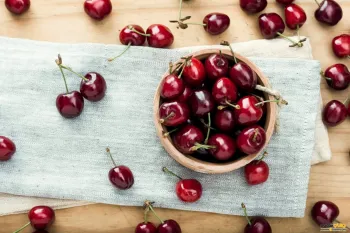 خواص آلبالو برای کودکان / یک میوه تابستانی پرخاصیت