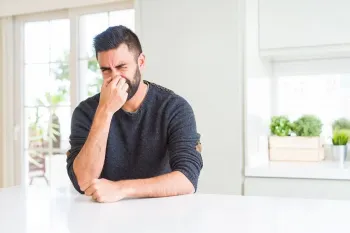 راهکارهای موثر برای از بین بردن بوی سم در خانه