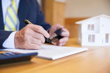 قوانین تصرف و تملک املاک اشخاص توسط دولت و شهرداری