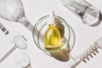 روغن اسکوالان چیست و چه فایده ای برای پوست دارد ؟