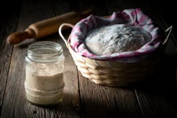 نکات حرفه ای برای افزایش ماندگاری خمیر مایه در خانه