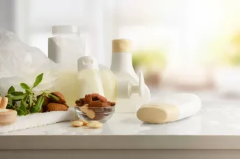 شامپو بادام / راز زیبایی و سلامت موها