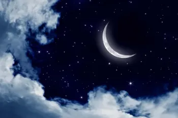 چرا ماه گاهی کامل و گاهی هلالی دیده می شود؟