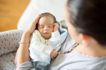 ارتباط با نوزاد تازه متولد شده کلید طلایی رشد عاطفی و شناختی