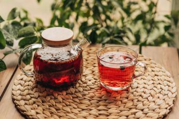فواید جالب برگ تمشک در طب سنتی