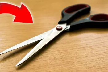 سریعترین روش تیزکردن قیچی خیاطی و آرایشگری در خانه
