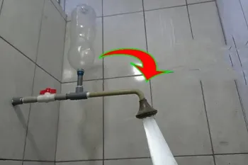 نحوه پرفشار کردن دوش حمام فقط با یک بطری پلاستیکی
