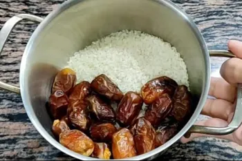 برنج و خرما را مخلوط کنید / طرز تهیه دسر مقوی بدون نیاز به شکر