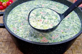طرز تهیه ماست خیار / روشی مدرن برای تهیه ماست خیار با مواد جدید