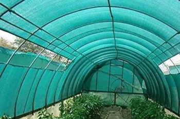 ساخت سایه بان طبیعی برای گیاهان در تابستان