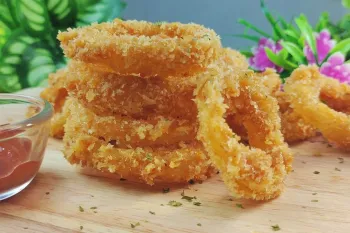 طرز تهیه پیاز سوخاری / دستور پخت پیاز سوخاری تپل بازاری در خانه