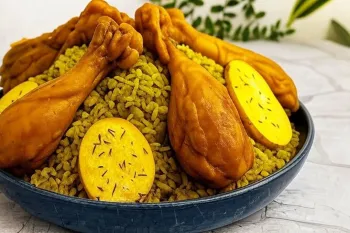 طرز تهیه باقالی پلو با مرغ زعفرانی مجلسی