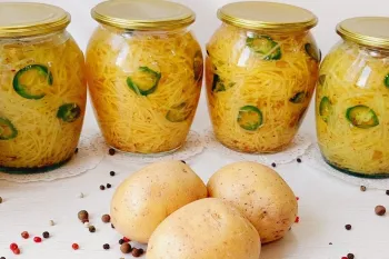 غذا با سیب زمینی بدون گوشت / روشی متفاوت و سریع برای پخت شام با سیب زمینی