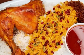 دستور پخت زرشک پلو با مرغ مجلسی / راز خشک نشدن و خوش رنگ و رو شدن