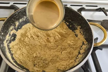 ارده + آرد / طرز تهیه شیرین عصرانه بدون نیاز به هم زن و فر
