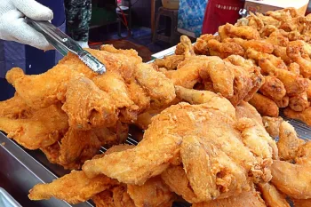 طرز تهیه مرغ سوخاری / به روشی ساده و خوشمزه یک مرغ کامل را سوخاری کنید