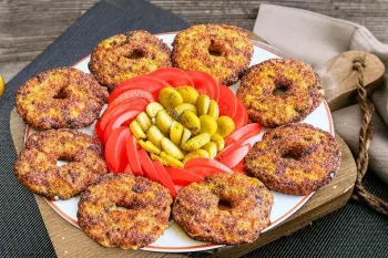 ترفند عجیب با درِ ظرف ماست برای درست کردن کتلت خوشگل و خوشمزه