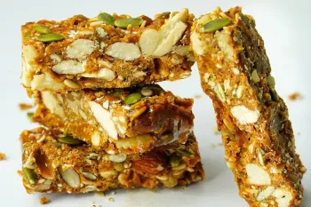 بمب انرژی خانگی مخصوص ورزشکارها! طرز تهیه پروتئین بار با طعم واقعی موفقیت