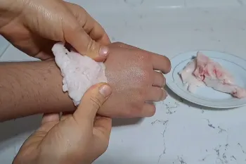 روش استفاده از دمبه برای درد عضلات و مفاصل