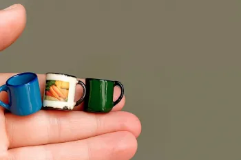 نحوه ساخت ماگ مینیاتوری سرامیکی با ابزار ساده در خانه