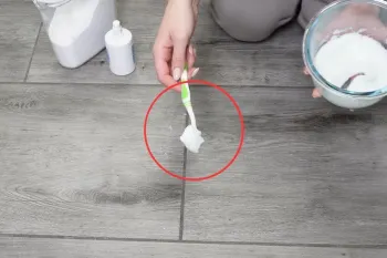 نحوه تمیز کردن دوغاب سیاه شده / بدون سابیدن، مثل روز اول سفید میشه