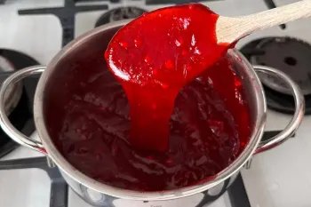 طرز تهیه دسر پاییزی با انار و نشاسته / من کیلویی درست می کنم