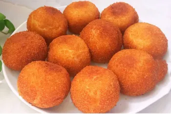 طرز تهیه توپک نان و سیب زمینی یک دستور غذای عالی و خوشمزه