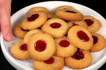 طرز تهیه شیرینی مربایی فقط در ۱۰ دقیقه / ساده و ارزان مناسب چای عصرانه
