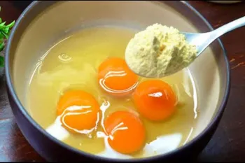 یک دستور پخت کاملاً جدید با تخم مرغ و آرد نخودچی